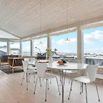 Vakantiehuis Awesome In With Kitchen *